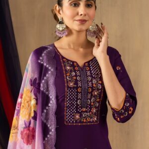 Elegant Straight Kurti
